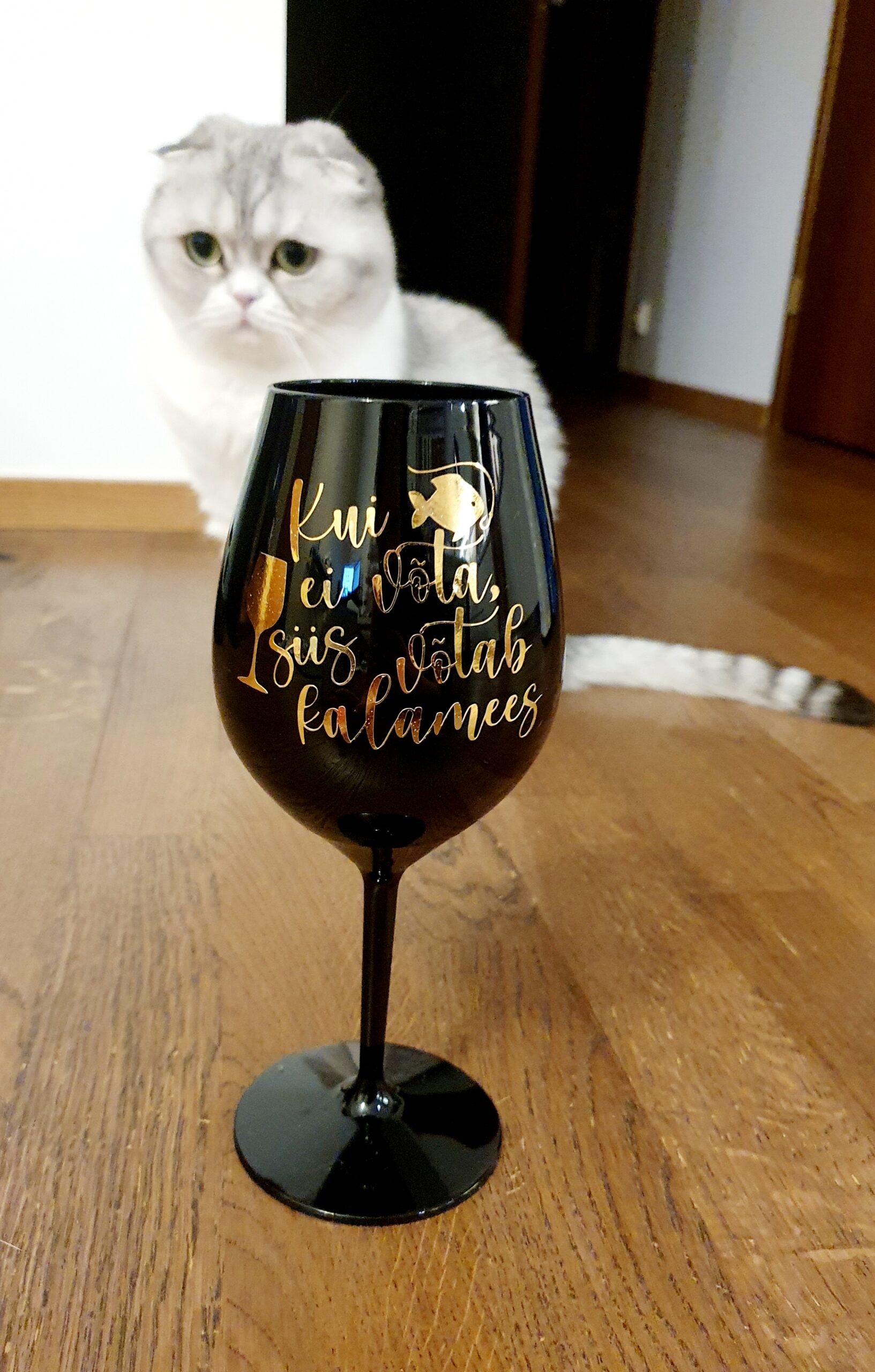 Oma tekstiga veinipokaal. Personaliseeritav veinipokaal