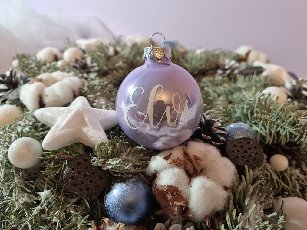Klaasist nimelised jõulukuulid 6CM (erinevad värvid)